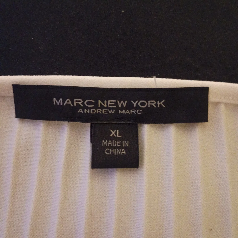 Marc New York Top - Picture 4 of 6